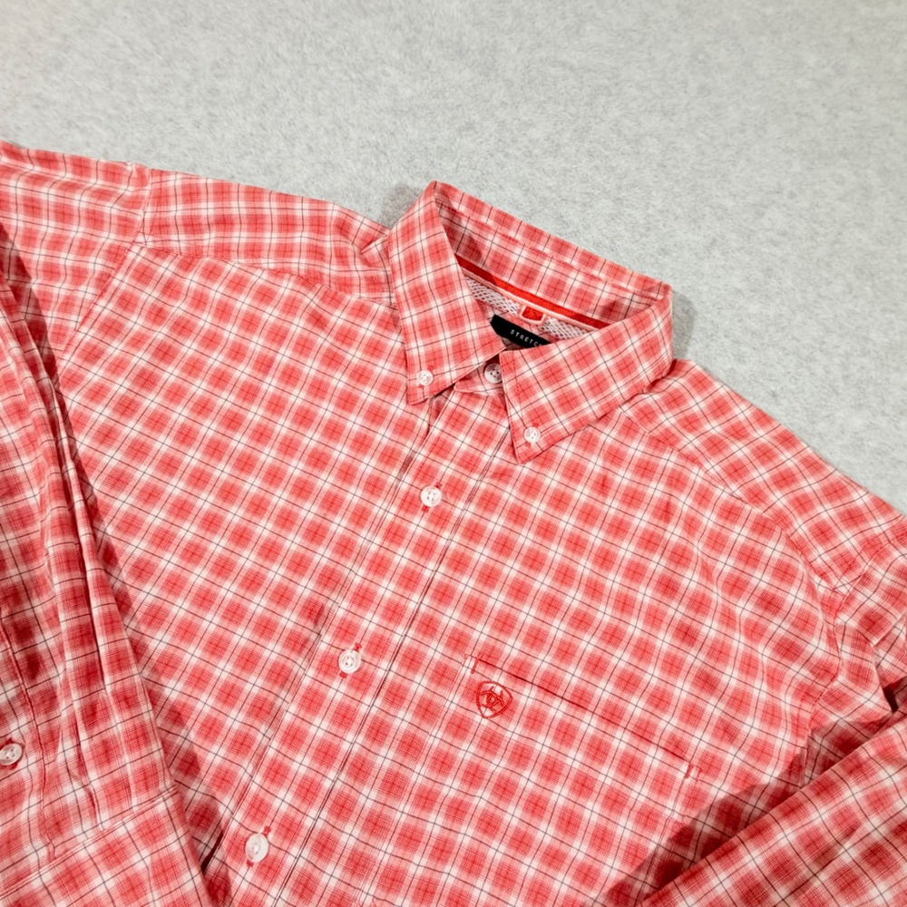 Ariat Pro Teddy Shirt Mens Medium Red Plaid Stretch LS Button Down